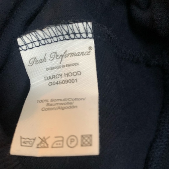 Peak Performance High Tech Sweatsuit - Picture 16 of 16